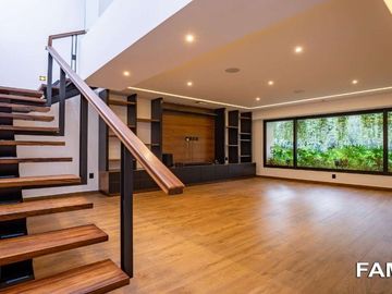 CASA EN VENTA EN BOSQUE DE TLAPAN