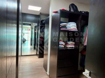 Venta de casa en Bosque Esmeralda muy amplia y muy buena distribución.