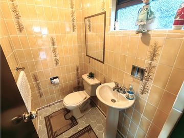 VENTA CASA PONTEVEDRA BOGOTA