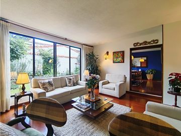 VENTA CASA PONTEVEDRA BOGOTA
