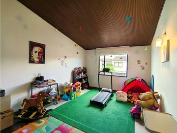 VENTA CASA PONTEVEDRA BOGOTA