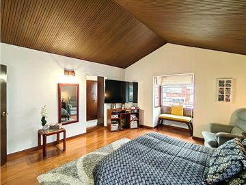 VENTA CASA PONTEVEDRA BOGOTA