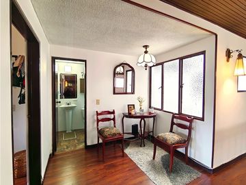 VENTA CASA PONTEVEDRA BOGOTA