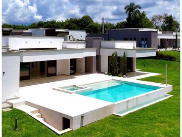 Lujosa casa campestre