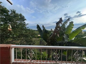 Se Vende Casa campestre, Morelia