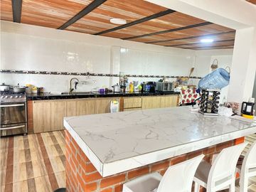 Se Vende Casa campestre, Morelia