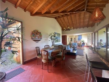 Casa Campestre, El Carmen de Viboral