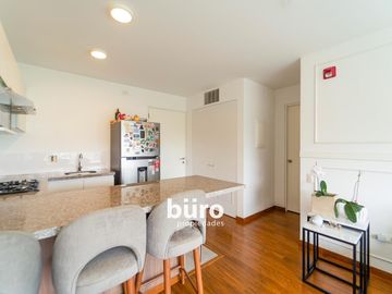 LINDO DEPARTAMENTO EN VENTA CON VISTA A PARQUE EN MAGDALENA LÍMITE SAN ISIDRO