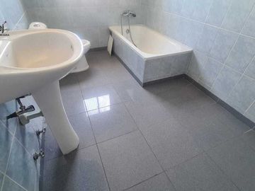 Vende Casa En Limache Con Arboles Frutales