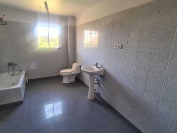 Vende Casa En Limache Con Arboles Frutales