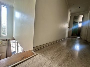 SE VENDE AMPLIA Y LUMINOSA CASA  / 6D / 3B /  2E / MACUL