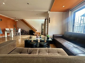 SE VENDE AMPLIA Y LUMINOSA CASA  / 6D / 3B /  2E / MACUL