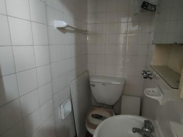 Av. San Juan al 3300 Departamento en Boedo 4 ambientes CON COCHERA