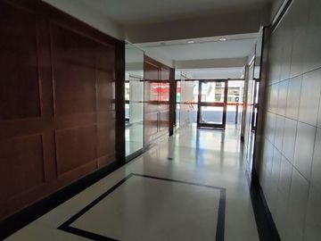 Av. San Juan al 3300 Departamento en Boedo 4 ambientes CON COCHERA