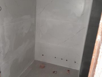 Edificio en construcción Departamento en venta de amplios 2 ambientes en San Martín centro