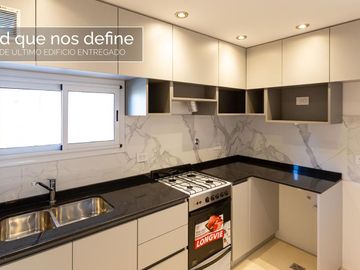 Edificio en construcción Departamento en venta de amplios 2 ambientes en San Martín centro