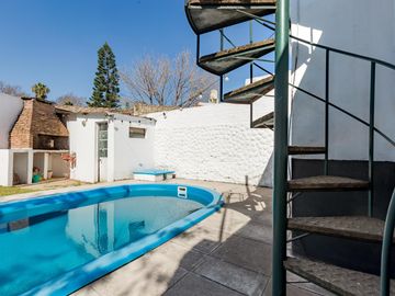 VENTA/PERMUTA - Casa - 3 dormitorios - Parque Casado, Rosario