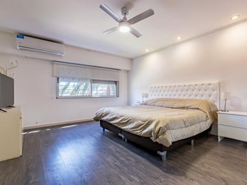VENTA/PERMUTA - Casa - 3 dormitorios - Parque Casado, Rosario