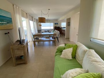 CASA, VENTA, BARRIO RESIDENCIAL I, LOTE AL 400 5 AMBIENTES
