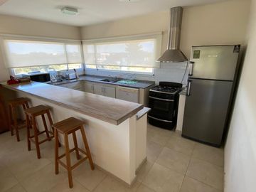 CASA, VENTA, BARRIO RESIDENCIAL I, LOTE AL 400 5 AMBIENTES