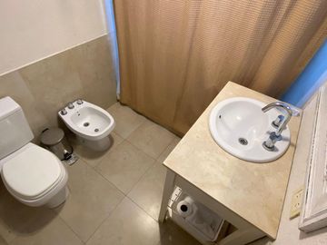 CASA, VENTA, BARRIO RESIDENCIAL I, LOTE AL 400 5 AMBIENTES
