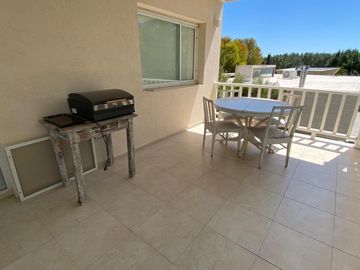 CASA, VENTA, BARRIO RESIDENCIAL I, LOTE AL 400 5 AMBIENTES