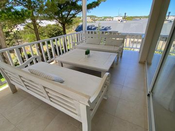 CASA, VENTA, BARRIO RESIDENCIAL I, LOTE AL 400 5 AMBIENTES