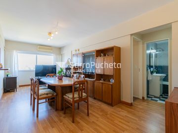 Venta departamento 2 ambientes con cochera en Ramos Mejía.