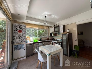 Piso de 3 ambientes de categoría en Caballito!