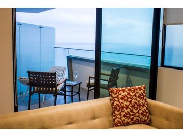 En venta hermoso departamento con vista al mar edf. Poseidon Manta.