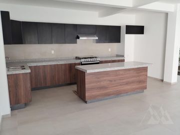 Casa lista para Estrenar  en  Venta en Las Fincas