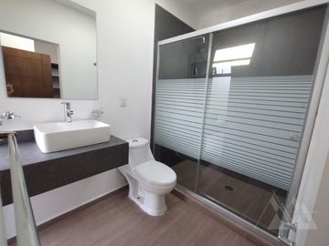 Casa lista para Estrenar  en  Venta en Las Fincas