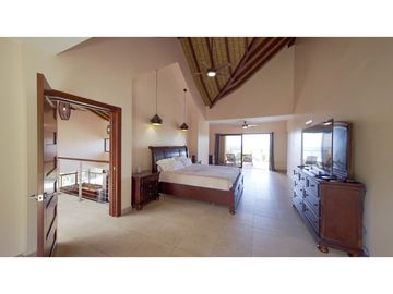 CASA DE LUJO / VERACRUZ / 20,234m2 / 4 HABITACIONES / CON VISTA AL MAR