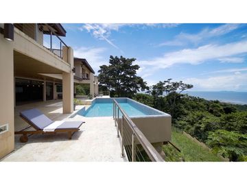 CASA DE LUJO / VERACRUZ / 20,234m2 / 4 HABITACIONES / CON VISTA AL MAR