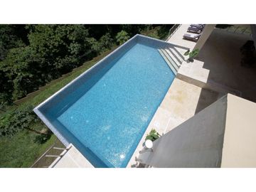 CASA DE LUJO / VERACRUZ / 20,234m2 / 4 HABITACIONES / CON VISTA AL MAR