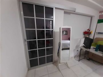 SAN ANTONIO / CASA DE DOS NIVELES / 3 RECAMARAS / OFICINA / 258M2 / YL