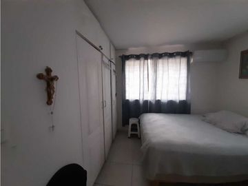 SAN ANTONIO / CASA DE DOS NIVELES / 3 RECAMARAS / OFICINA / 258M2 / YL