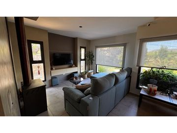 CASA EN VENTA BARRIO LOMAS DEL REY, MAYÚ SUMAJ
