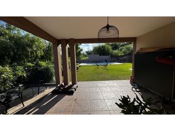 CASA EN VENTA BARRIO LOMAS DEL REY, MAYÚ SUMAJ