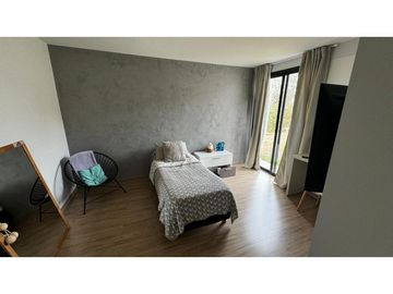 CASA EN VENTA BARRIO LOMAS DEL REY, MAYÚ SUMAJ