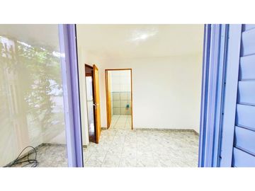 EN VENTA CASA A ESTRENAR EN COLONIA AVELLANEDA