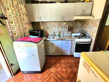 Casa con Departamento en venta en Ituzaingo Norte