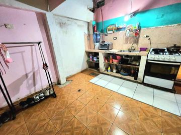 Casa con Departamento en venta en Ituzaingo Norte