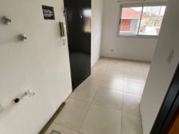 Departamento en alquiler en Bernal Centro