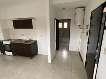 Departamento en alquiler en Bernal Centro