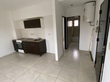 Departamento en alquiler en Bernal Centro