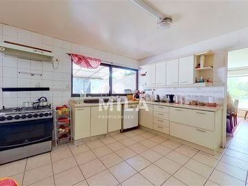 Casa en Venta en Parcela de agrado 3.7ha casa colonial