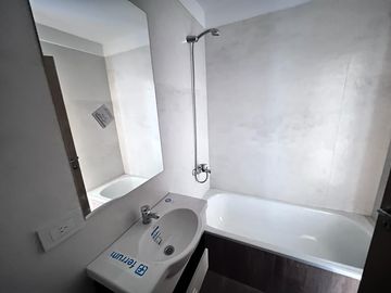 Venya Departamento semipiso de 3 ambientes a estrenar - Parque Chacabuco
