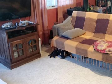 Casa en venta - 2 Dormitorios 2 Baños - 2.400Mts2 - Chascomús