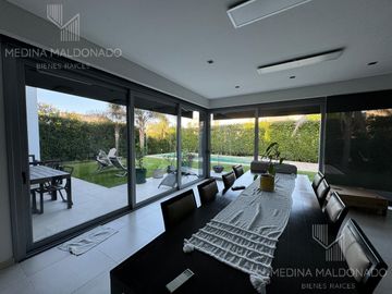 Casa en  Venta - Fincas de Iraola dos